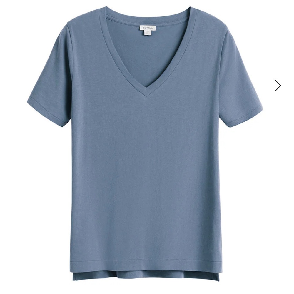 Cuyana Short Sleeve V-neck Tee XS